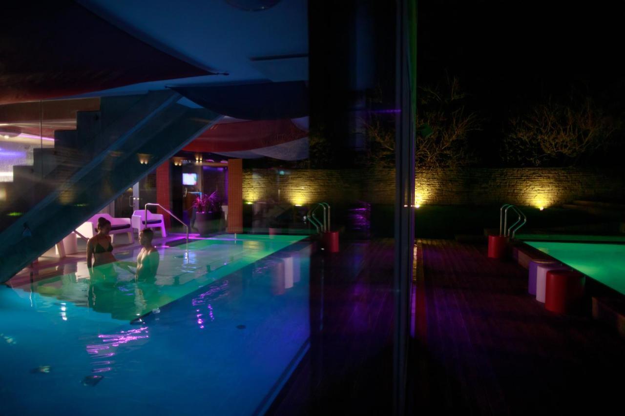 Johan Suites & Spa Κουρεσάαρε Εξωτερικό φωτογραφία