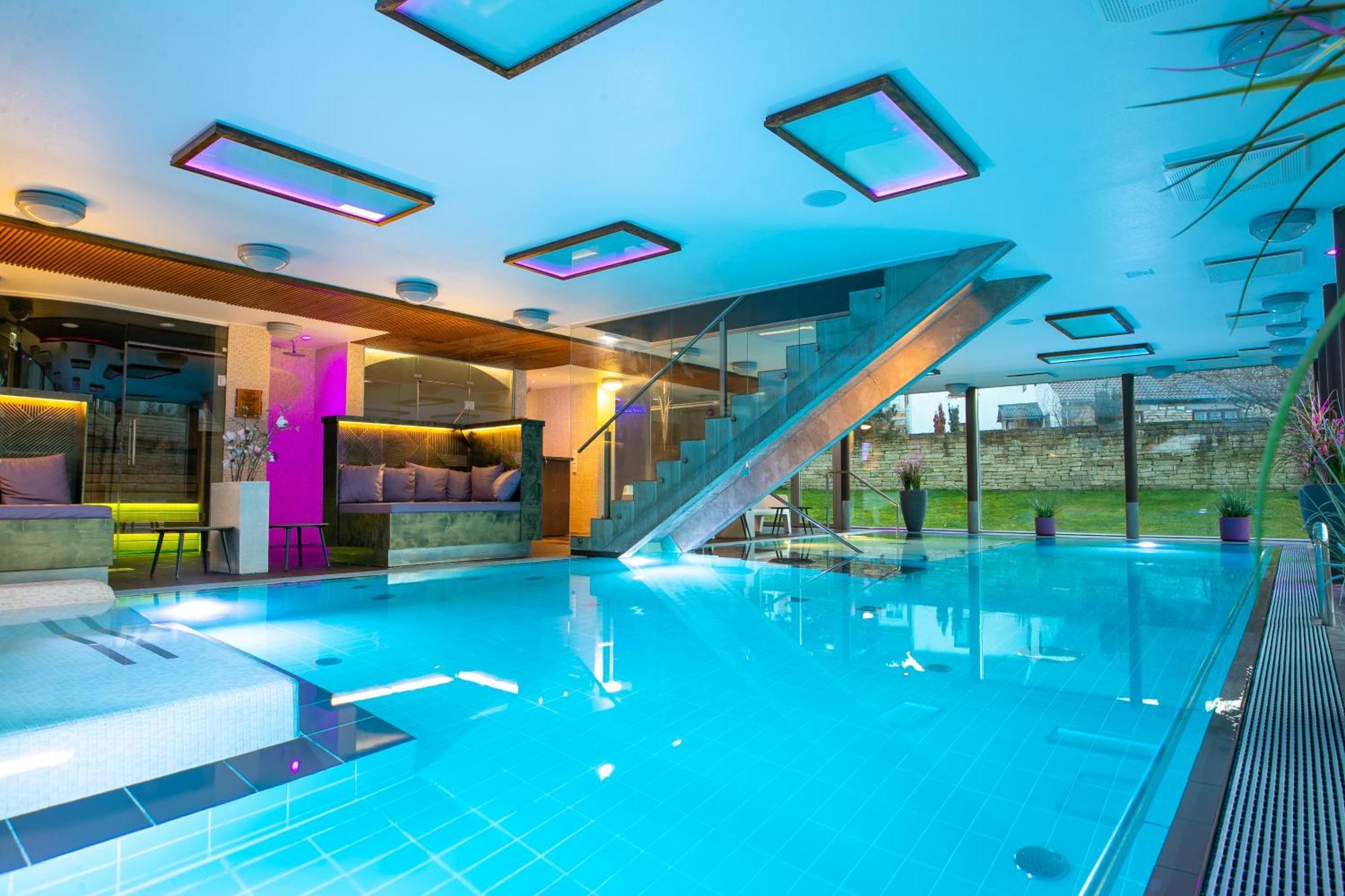 Johan Suites & Spa Κουρεσάαρε Εξωτερικό φωτογραφία