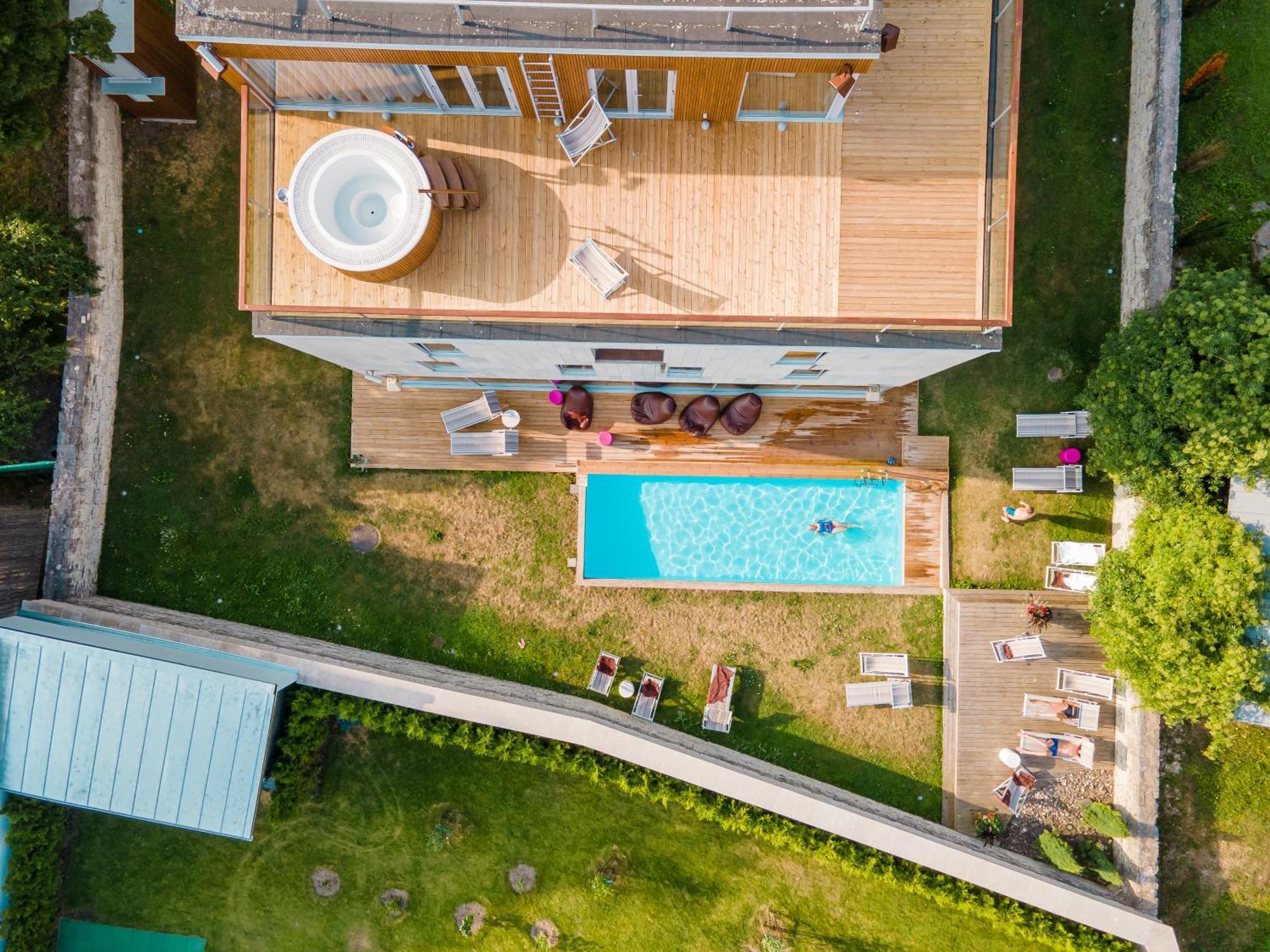 Johan Suites & Spa Κουρεσάαρε Εξωτερικό φωτογραφία