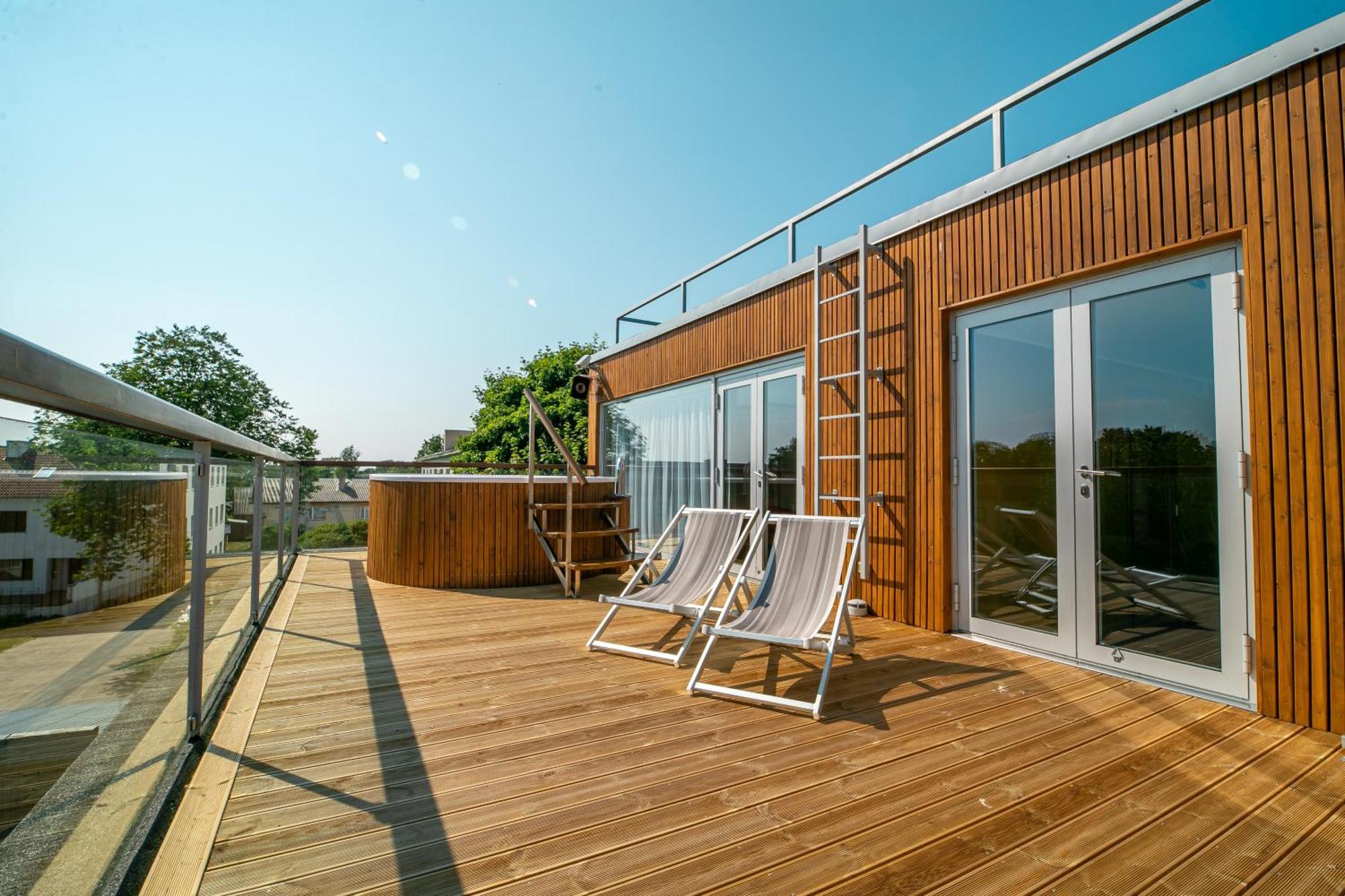 Johan Suites & Spa Κουρεσάαρε Εξωτερικό φωτογραφία