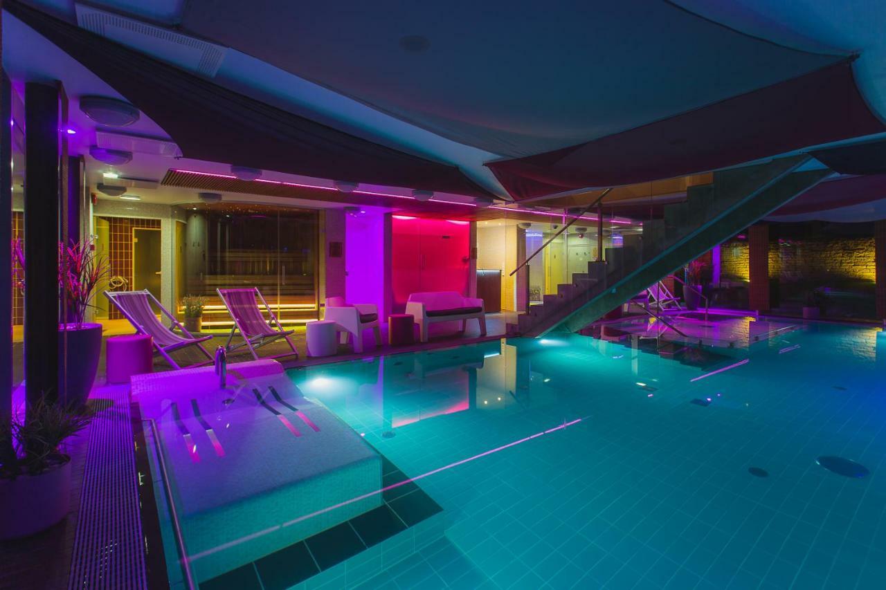 Johan Suites & Spa Κουρεσάαρε Εξωτερικό φωτογραφία